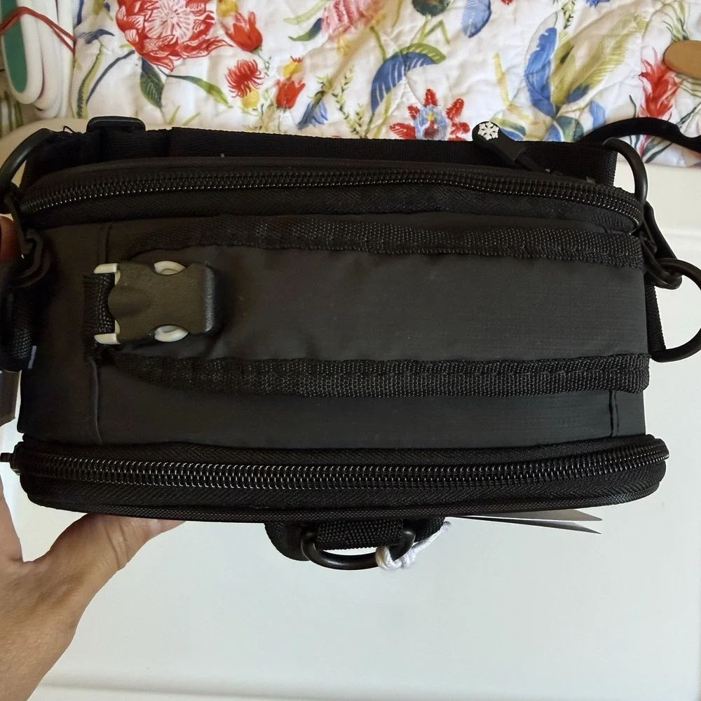 Tommy Bahama Expandable 5-Layer Lunch Pack Cooler, Zip Bag 2-Ice Wall Black Box
